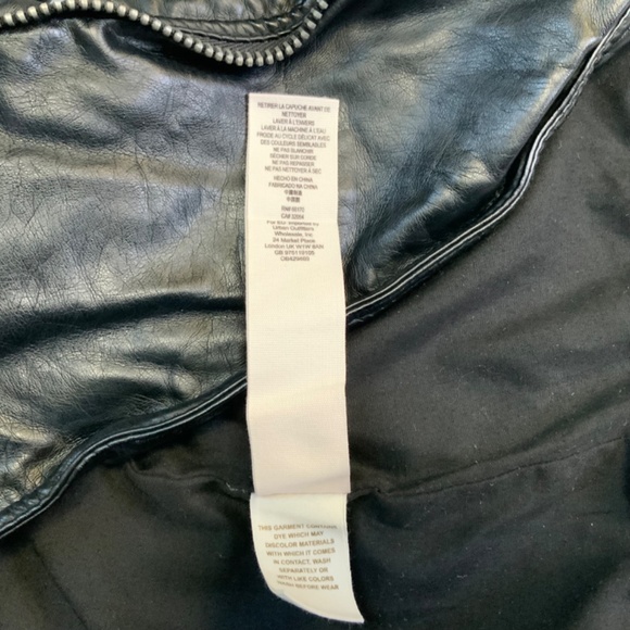 Free People Vegan Leather Moto Jacket Women’s size 6 - Picture 11 of 11